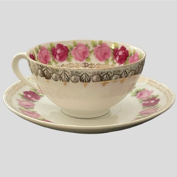 Vintage Thomas Bavaria Tea Cup & Saucer Pink Red Roses Green Leaves Gold Trim - Picture 1 of 13
